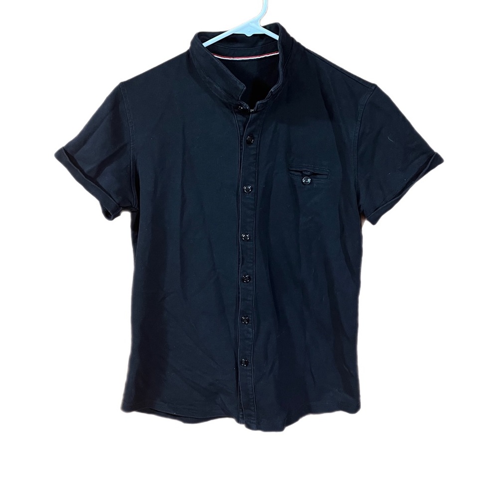 🇺🇸 Black Button Down Top